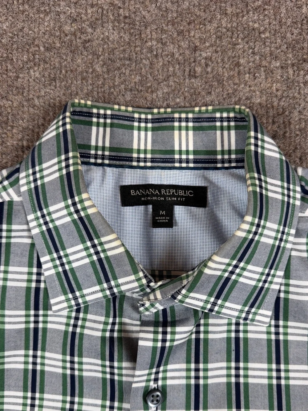Banana Republic Green Blue Plaid Button Up Shirt Men’s Medium Non-Iron Slim Fit